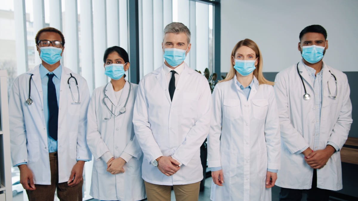 Gobierno federal abre jornada nacional de reclutamiento y contratación de médicos especialistas