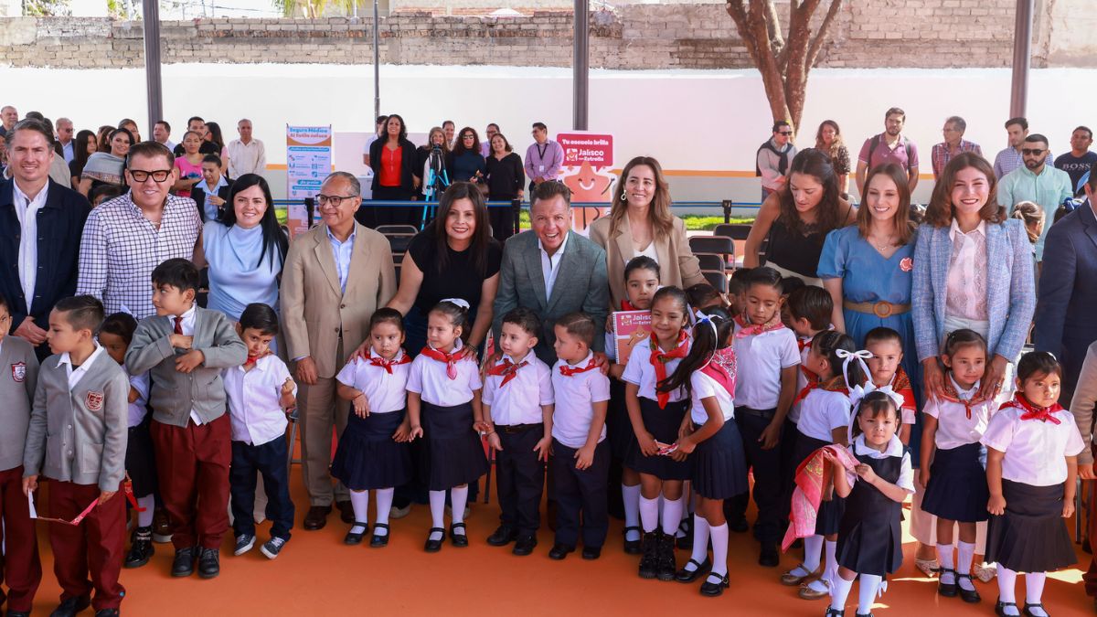 Jalisco será el primer estado de México con cobertura médica universal infantil
