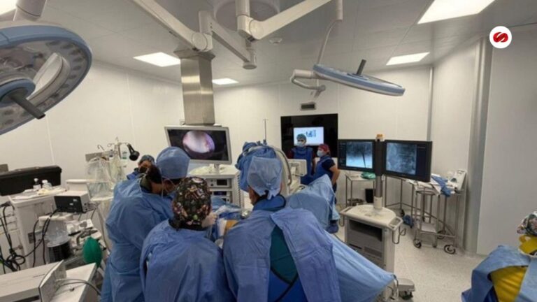 ISSSTE beneficia a 34 pacientes con jornada de urología y cirugía robótica en Torreón