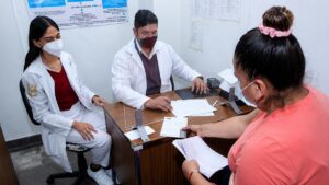 Miomas uterinos: IMSS recomienda atención oportuna para prevenir anemia severa y sangrado abundante