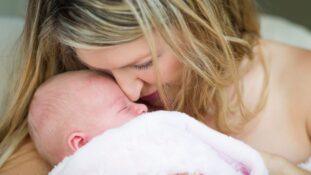 Dinamarca elimina la transmisión maternoinfantil del VIH y la sífilis y marca un hito en la Unión Europea