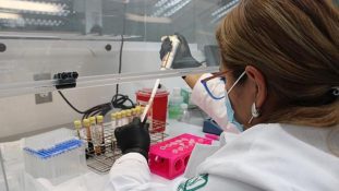 IMSS fortalece medicina transfusional con Banco de Genotipo Sanguíneo en La Raza