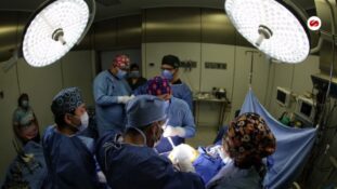 Jornada ortopédica del ISSSTE en Chihuahua beneficia a 28 derechohabientes con prótesis de rodilla