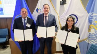 OPS y COMISCA firman estrategia de cooperación 2025-2031: hoja de ruta para fortalecer la salud pública en Mesoamérica