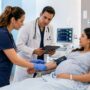 Trastornos hipertensivos en el embarazo: Hospital de la Mujer refuerza detección oportuna en pacientes de alto riesgo
