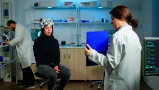 Un ensayo clínico pionero evalúa el potencial terapéutico de la microdosificación de LSD en depresión