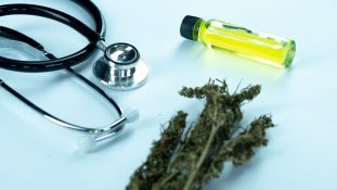 Urgencias de EE. UU. reportan alta prevalencia de síndrome de hiperémesis cannabinoide en adultos jóvenes