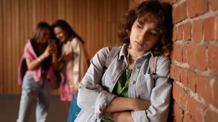 ¿Por qué el suicidio juvenil aumenta con más fuerza entre los jóvenes de la Generación Z